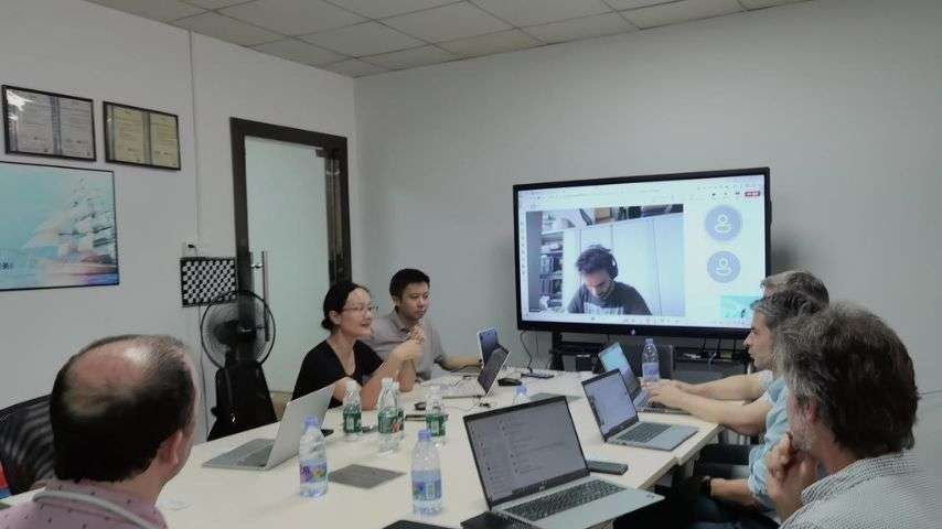 Customer Case 01: High-End Video Conferencing Solution 2