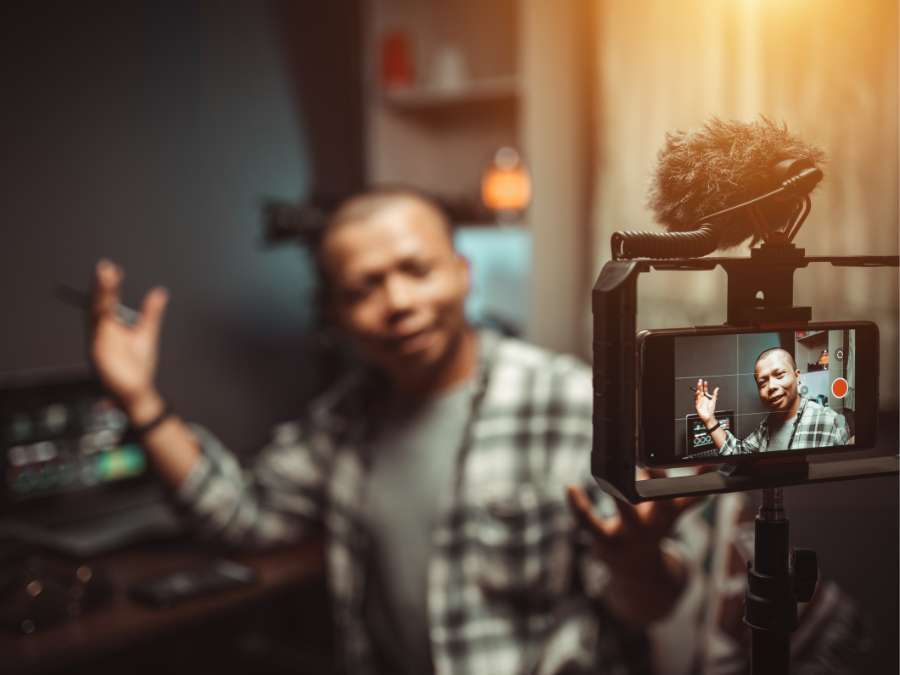 5 Best Webcam Resolution for Zoom Meetings 4 5 Best Webcam Resolution for Zoom Meetings 4