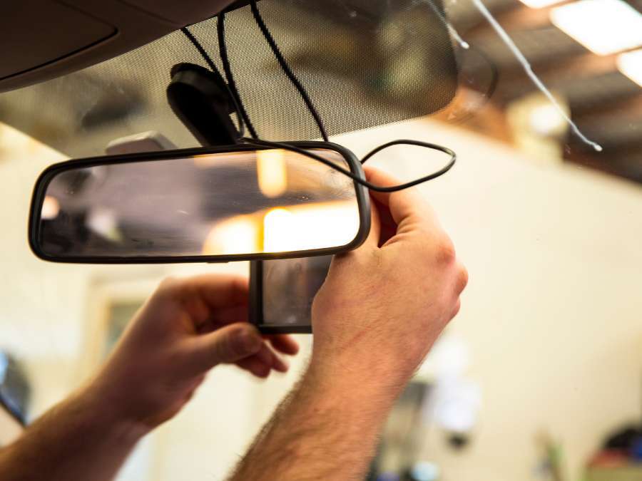 How to Install a Camera Inside Your Car: Step-by-Step Guide 4