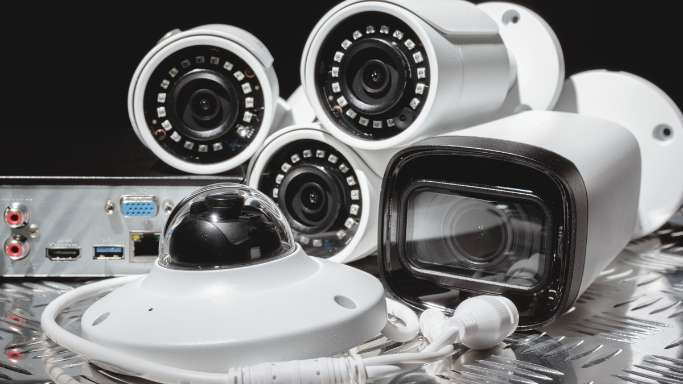 Triple Camera Module 9